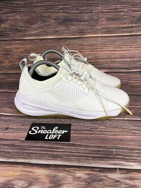 Clove Women's Nursing Shoes‎ White Elastic Toggle Size 10